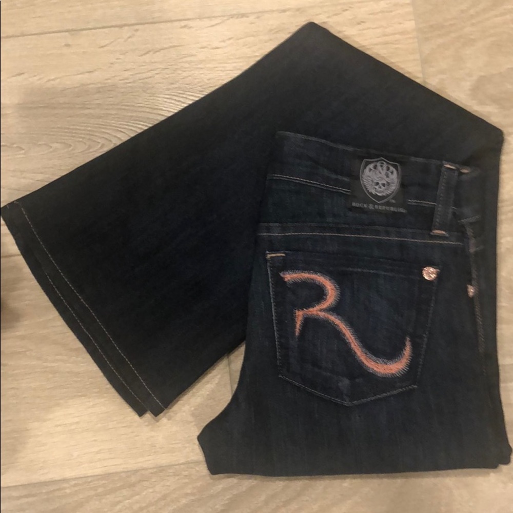 Rock & Republic Kasandra Rose Gold Bootcut Jeans - Picture 3 of 8